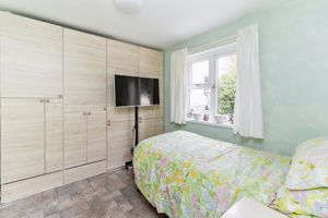 BEDROOM- click for photo gallery
